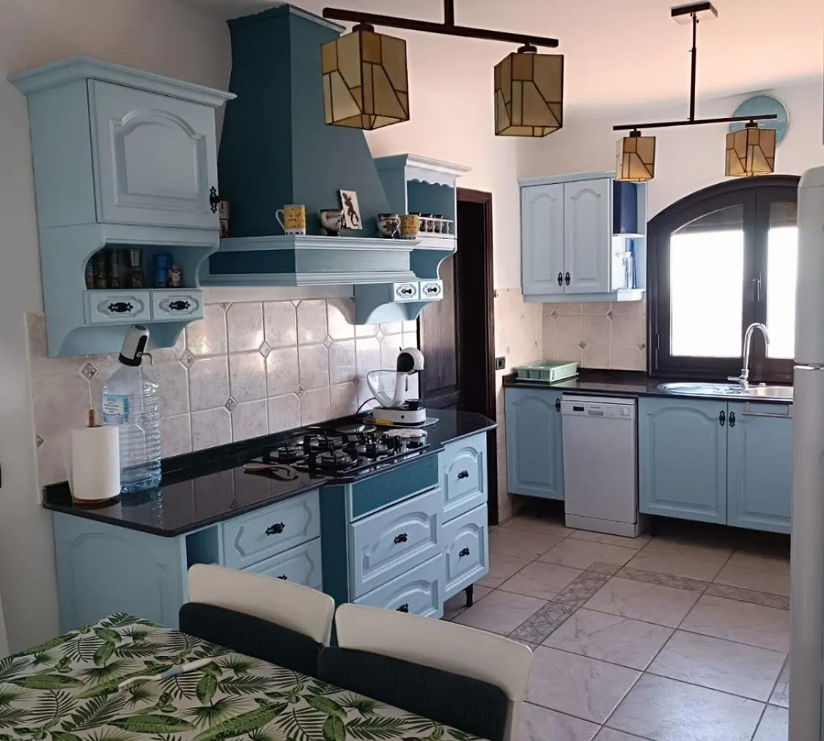 Wonderful Country Villa With Amazing Sea View Tias